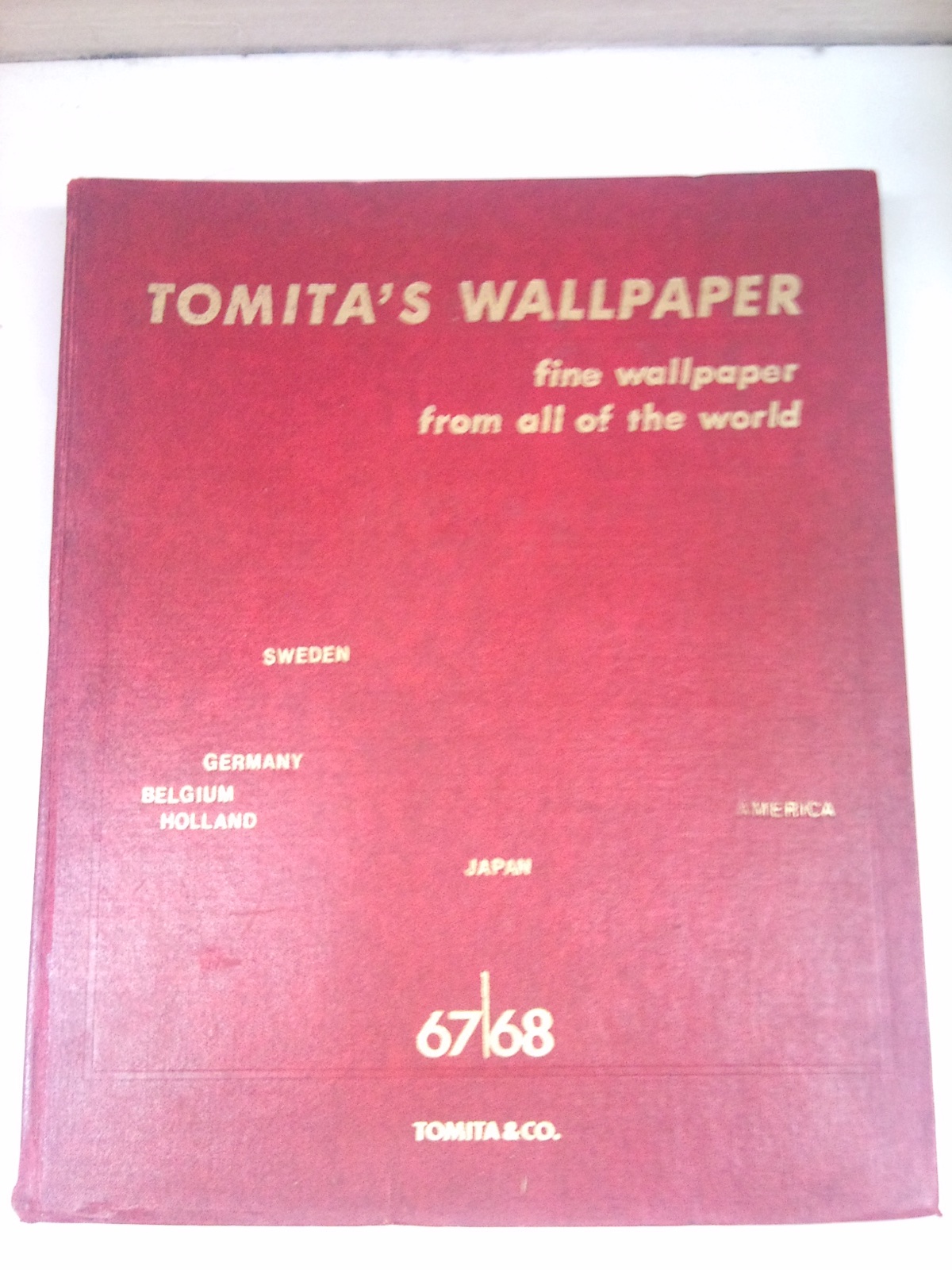 “Tomita’s Wallpaper: fine wallpaper from all of the world”, the 1967–68 sample book